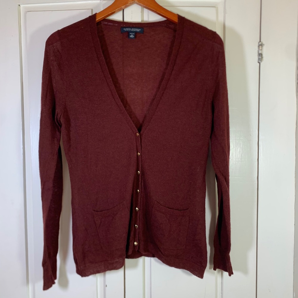 Banana Republic Burgundy Alpaca Wool Blend V-Neck Cardigan Gold Buttons Petite M